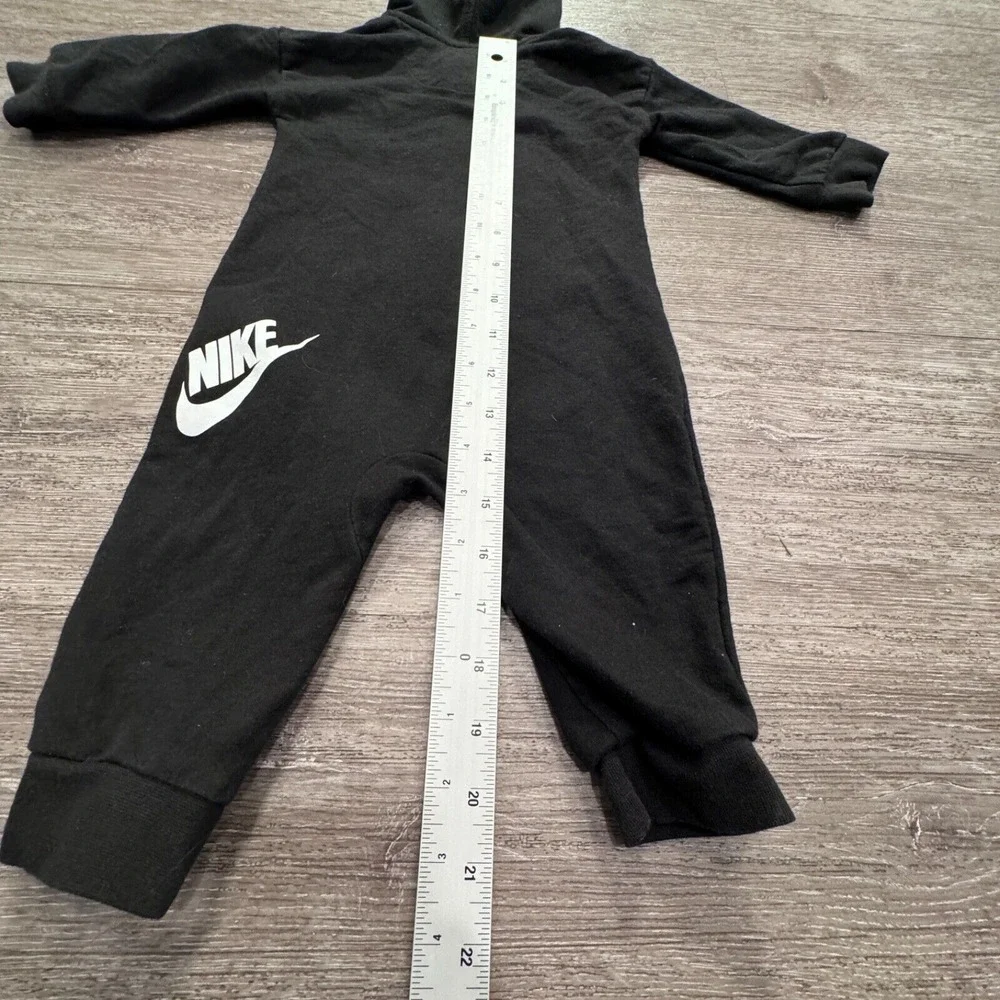Nike Jumpsuit Baby‎ Infant 9M Hooded Coverall Black Full Zip Bodysuit Fleece